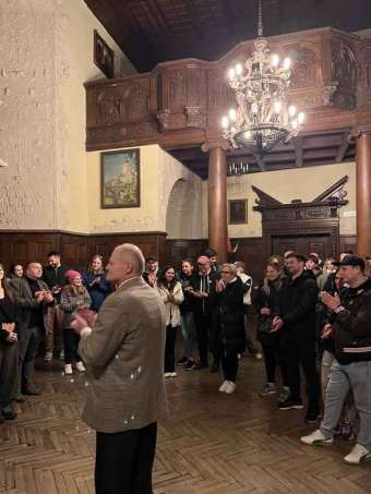 Kliknij i zobacz foto nocne-zwiedzanie.jpg w powiększeniu