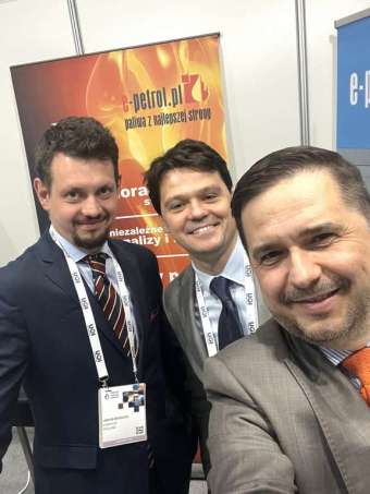 Kliknij i zobacz foto selfie.jpg w powiększeniu