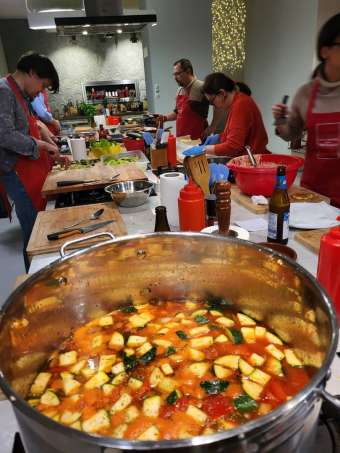 Kliknij i zobacz foto gotowanie.jpg w powiększeniu